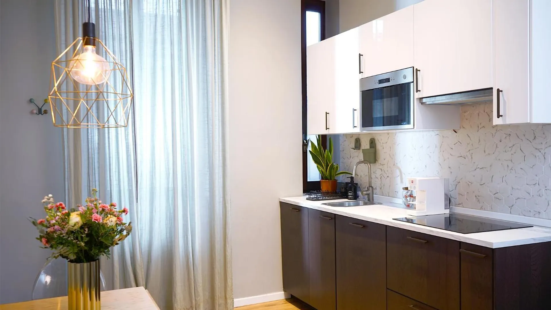 Apartment Bassano32 Space La Tua Nuova Casa Pop A Nolo Milan
