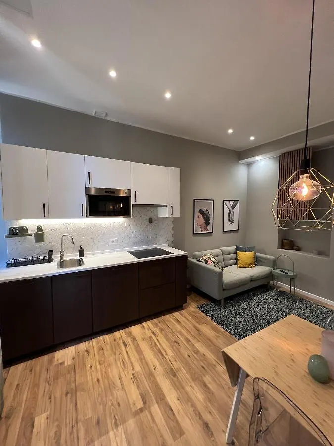 Apartment Bassano32 Space La Tua Nuova Casa Pop A Nolo Milan Italy